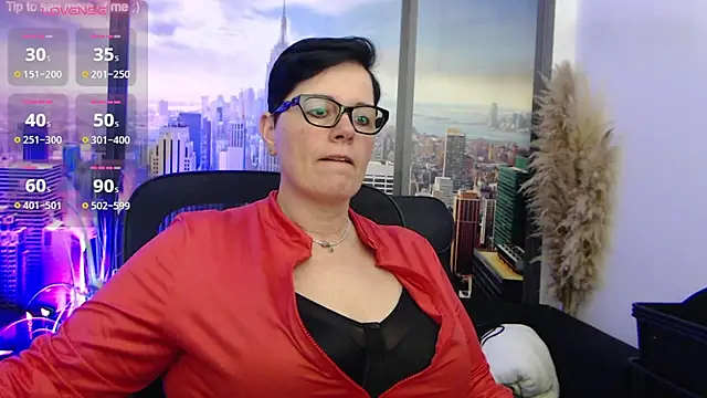 Snapshot of ninarandmann chatting on 03.10.25 ninarandmann online show from 03.10.25