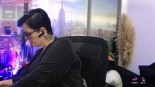 Snapshot of ninarandmann chatting on 03.11.25 ninarandmann online show from 03.11.25