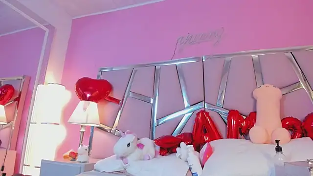 Bonniepark online show from 02.14.25