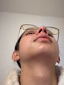 Bonniepark online show from 11.14.25