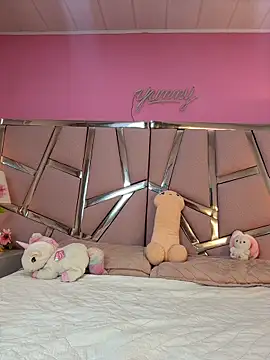 Bonniepark online show from 04.08.26