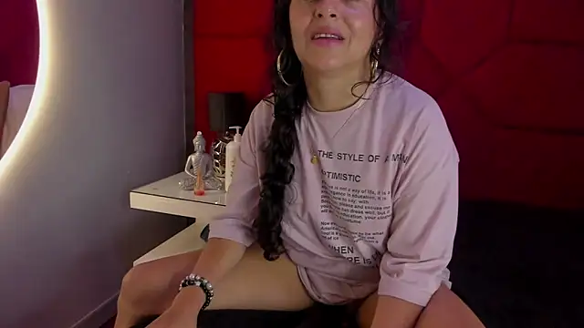 hanny milf online show from 02.25.25