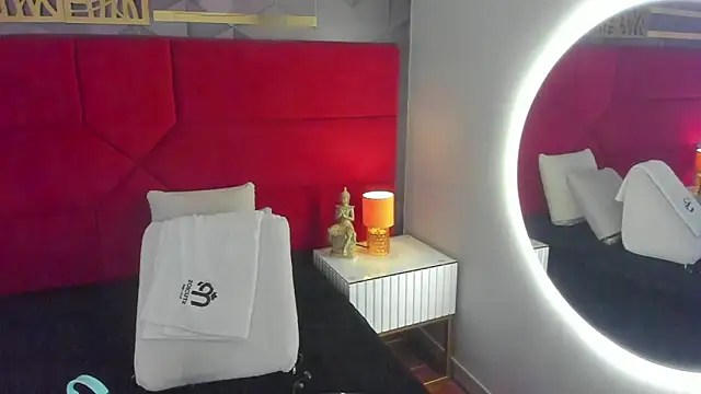 Snapshot of hanny_milf chatting on 04.29.26 hanny milf online show from 04.29.26