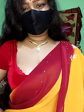 Idhika Paul online show from 03.01.25