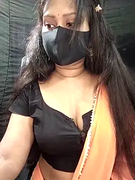 Idhika Paul online show from 09.21.25