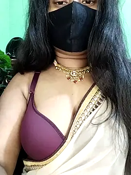 Idhika Paul online show from 02.06.26