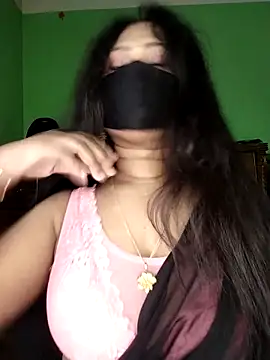 Snapshot of Idhika_Paul chatting on 03.15.26 Idhika Paul online show from 03.15.26