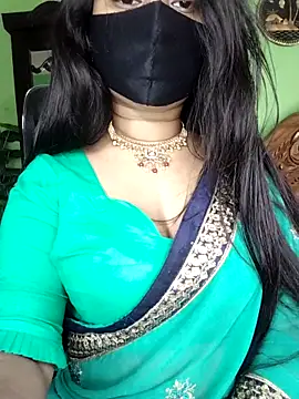 Snapshot of Idhika_Paul chatting on 04.13.26 Idhika Paul online show from 04.13.26