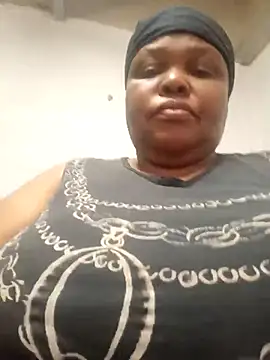 HOTSUGARX5 online show from 03.18.25