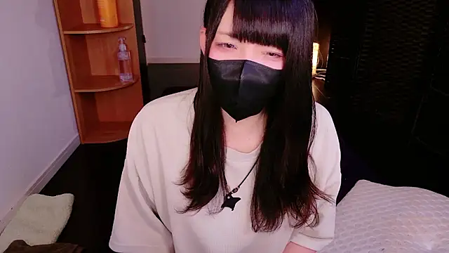 Snapshot of maataaan chatting on 10.15.25 maataaan online show from 10.15.25