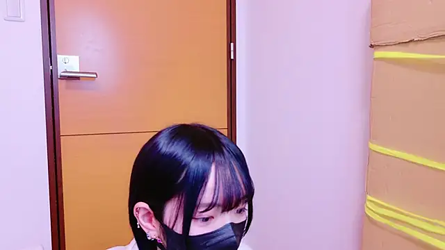 Snapshot of ranran_ch chatting on 01.05.25 ranran ch online show from 01.05.25