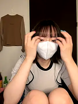 Snapshot of ranran_ch chatting on 09.19.25 ranran ch online show from 09.19.25