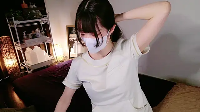 Snapshot of irohani_usagi chatting on 01.07.25 irohani usagi online show from 01.07.25