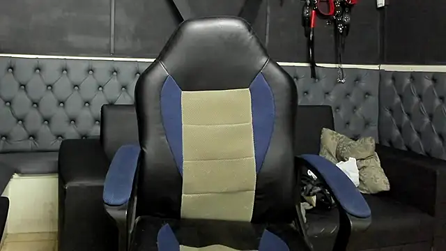 Snapshot of Terrance_z chatting on 02.09.26 Terrance z online show from 02.09.26