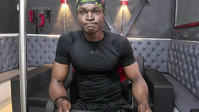 Snapshot of Terrance_z chatting on 03.26.26 Terrance z online show from 03.26.26