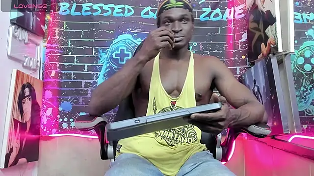 Snapshot of Terrance_z chatting on 04.13.26 Terrance z online show from 04.13.26