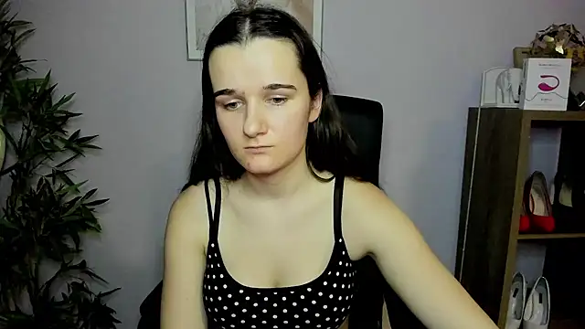 KateDelight online show from 01.12.25