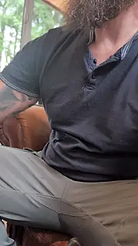 Snapshot of Armyexhibitionistvet chatting on 03.03.26 Armyexhibitionistvet online show from 03.03.26