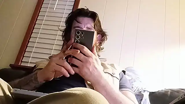 Snapshot of Armyexhibitionistvet chatting on 03.18.26 Armyexhibitionistvet online show from 03.18.26