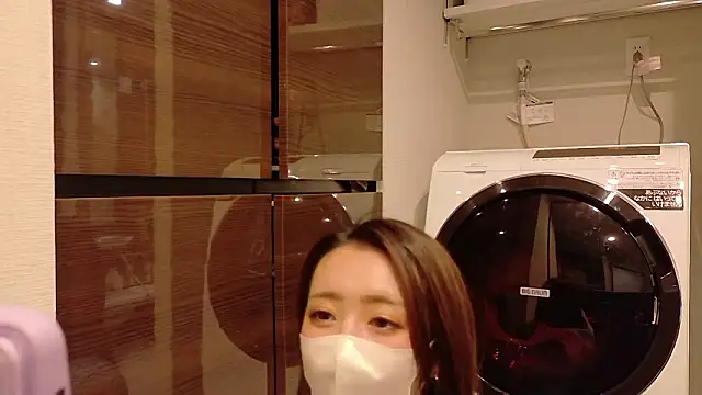 Snapshot of ayu_yu_xo chatting on 11.26.25 ayu yu xo online show from 11.26.25