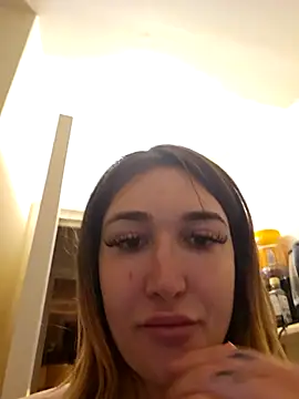 Icy  Diamond online show from 03.26.26