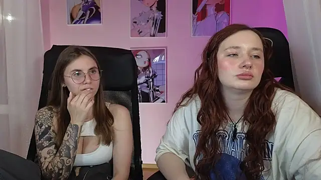 Snapshot of carolina_elf chatting on 12.08.24 carolina elf online show from 12.08.24