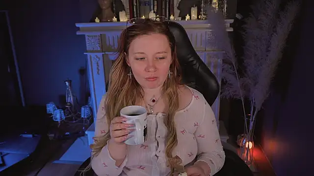 carolina elf online show from 01.17.26