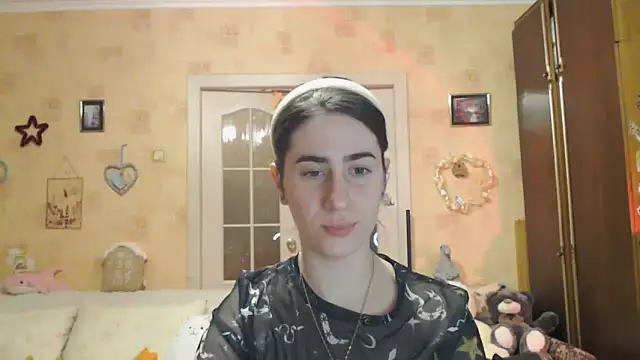 INELIKA online show from 10.18.25