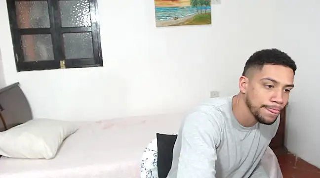 Jhors  Collens online show from 03.05.25