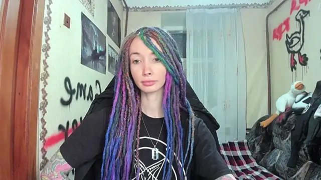 Roxy Silver online show from 01.24.25