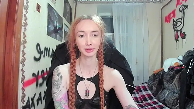 Roxy Silver online show from 03.01.25