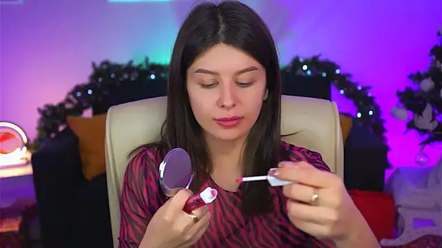 NicoleMun online show from 01.26.25