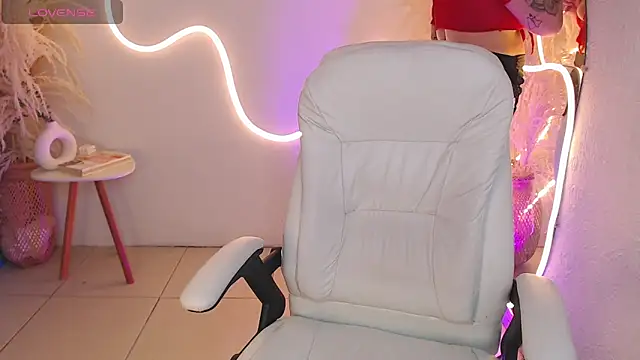 ViolettaHotLatin  online show from 09.20.25