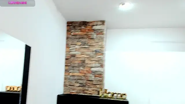  AlejaCruz  online show from 11.11.25