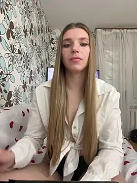 Snapshot of adel_secret chatting on 02.26.26 adel secret online show from 02.26.26