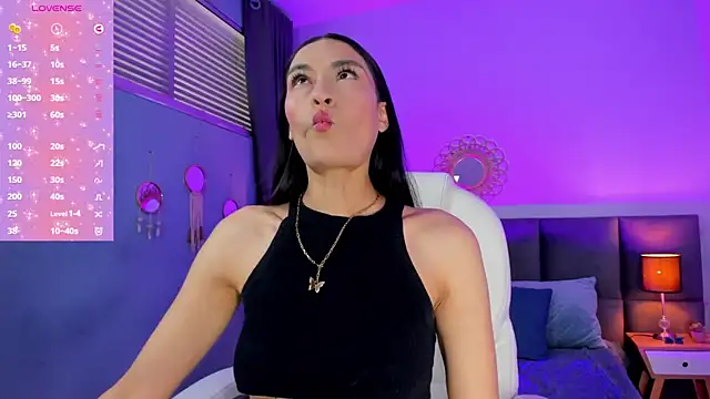 Snapshot of Lissy__Dream chatting on 11.09.25 Lissy Dream online show from 11.09.25