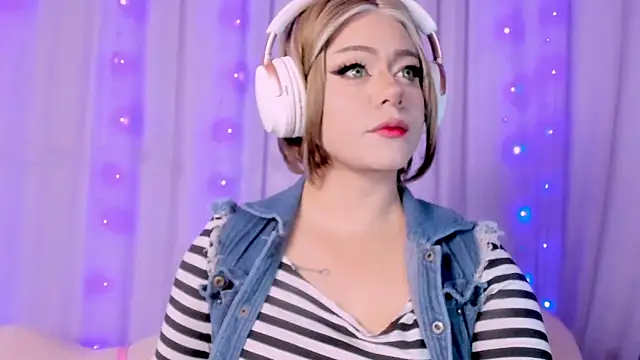  niiky online show from 10.06.25