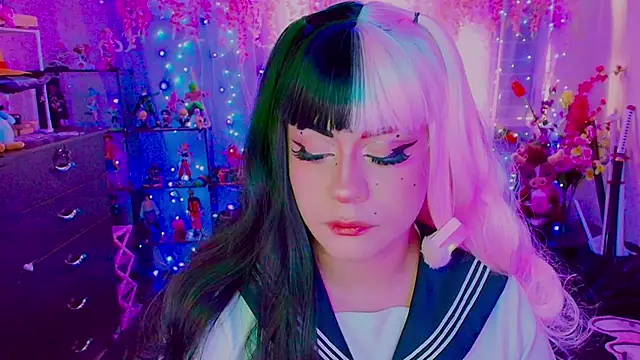  niiky online show from 05.25.26