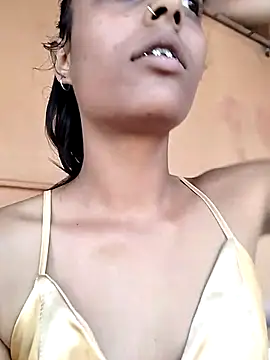 Snapshot of cleopatra-phaedra chatting on 03.06.25 cleopatra-phaedra online show from 03.06.25