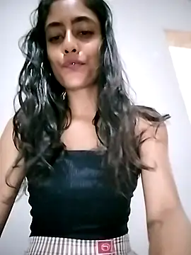 Snapshot of cleopatra-phaedra chatting on 10.30.25 cleopatra-phaedra online show from 10.30.25