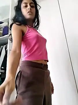 Snapshot of cleopatra-phaedra chatting on 11.12.25 cleopatra-phaedra online show from 11.12.25