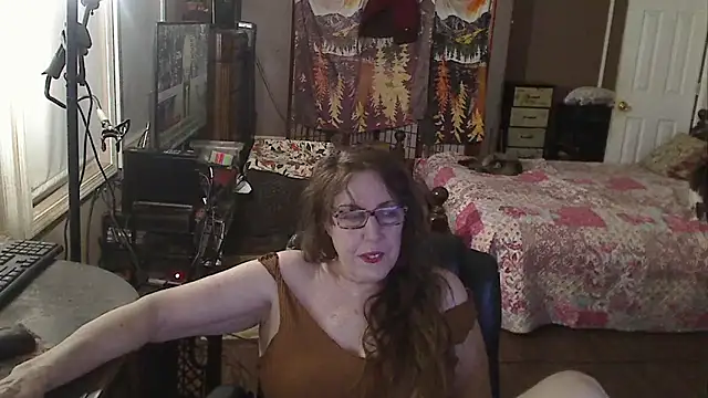 Ireallysquirt online show from 10.10.25