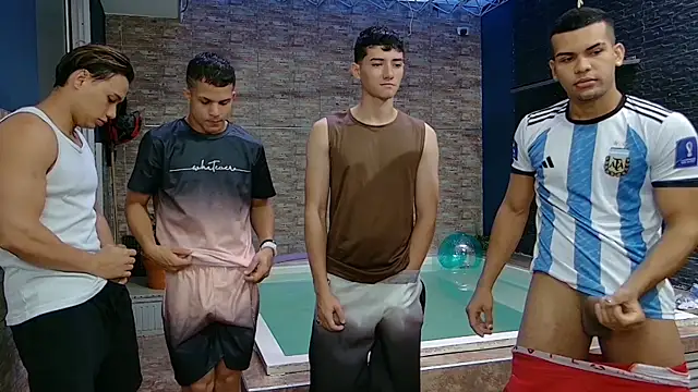 Snapshot of Boysgang_sex chatting on 03.08.25 Boysgang sex online show from 03.08.25