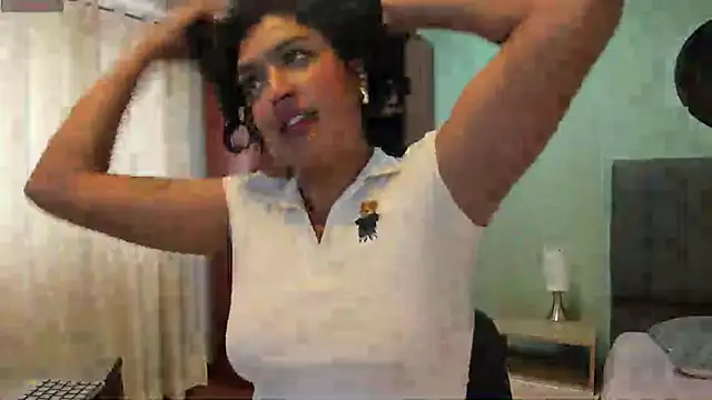 ema saenz online show from 02.08.25