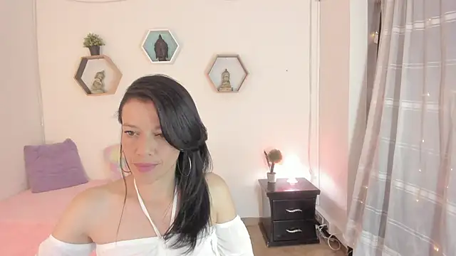 Snapshot of Paloma_victory chatting on 03.07.25 Paloma victory online show from 03.07.25