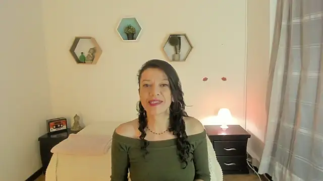 Snapshot of Paloma_victory chatting on 02.23.26 Paloma victory online show from 02.23.26