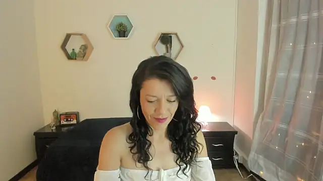 Snapshot of Paloma_victory chatting on 03.04.26 Paloma victory online show from 03.04.26