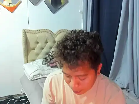 asian sweetboy online show from 11.24.25