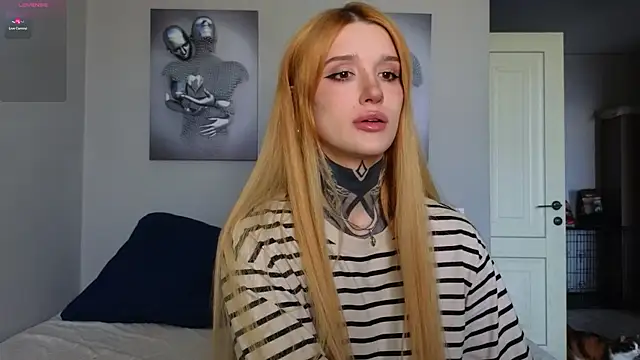 SophieInkk online show from 06.14.26