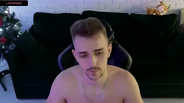 Larstar01 online show from 01.07.25